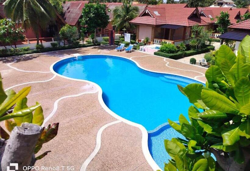 豪华房间, D.r. Lanta Bay Resort