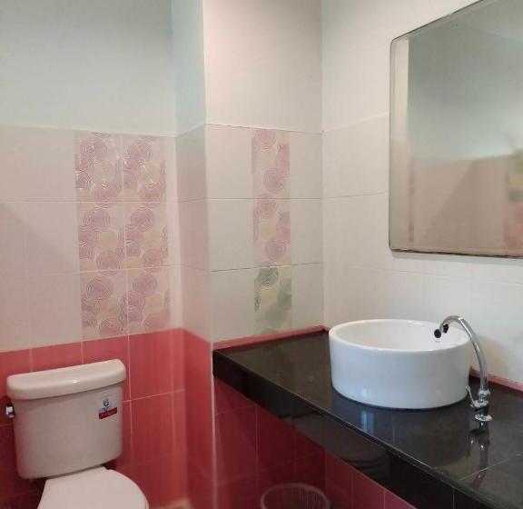 豪华房间, D.r. Lanta Bay Resort