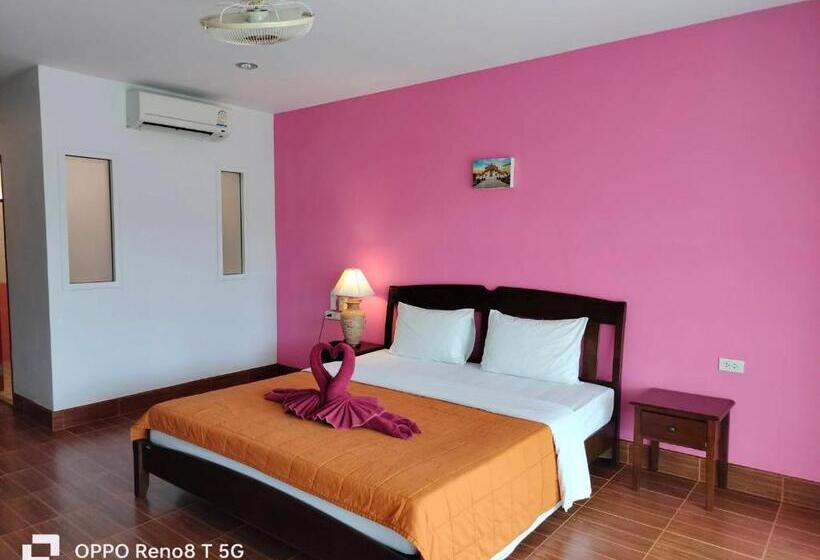 豪华房间, D.r. Lanta Bay Resort