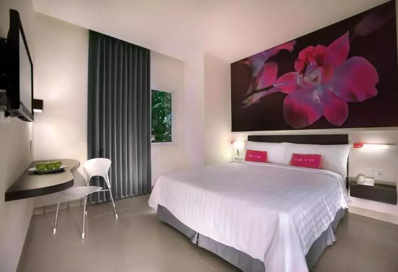 スーペリアールーム, Favehotel Melawai