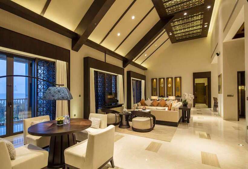 سوئیت رویال, Hilton Dead Sea Resort & Spa