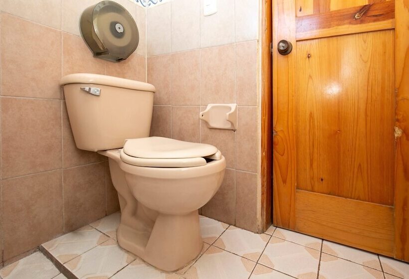 Quarto Triplo Estandar, La Casita