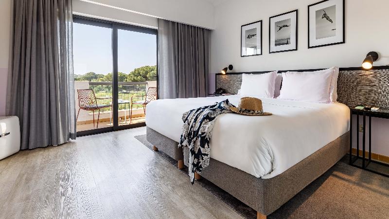 スイート, The Magnolia