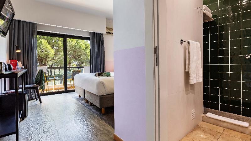 スタンダードシングルルーム, The Magnolia