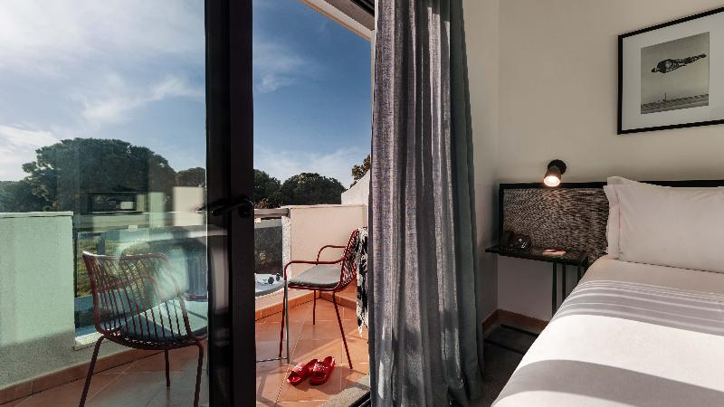 スタンダードシングルルーム, The Magnolia