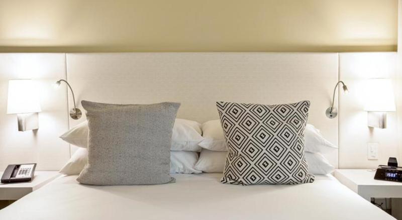 标准间, Movich Buro 26