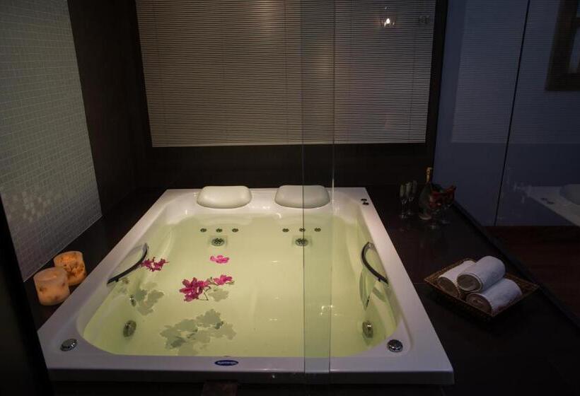 סוויטת פרמיום, Santissimo Resort