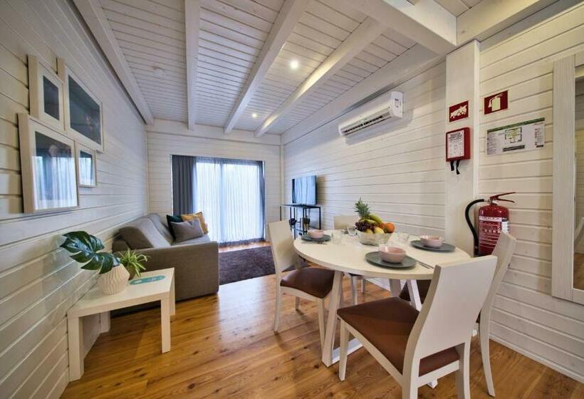 ２ベッドルームハウス, The Magnolia