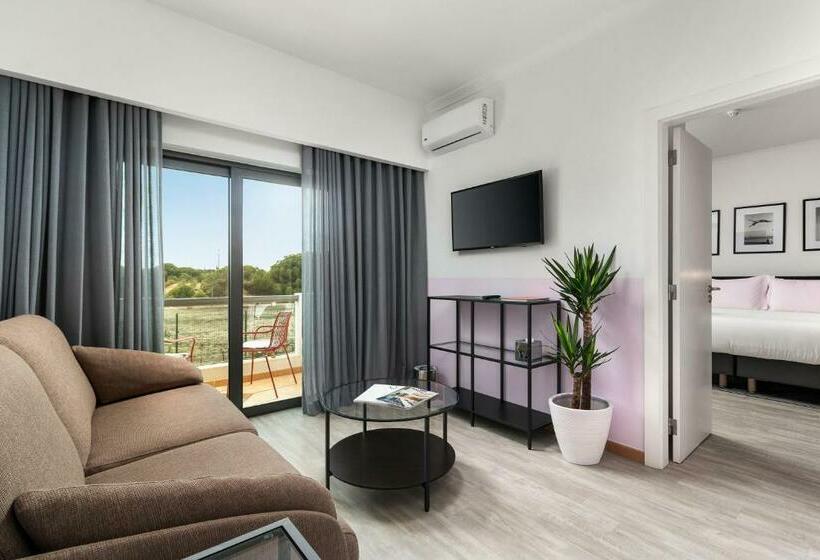 スイート, The Magnolia