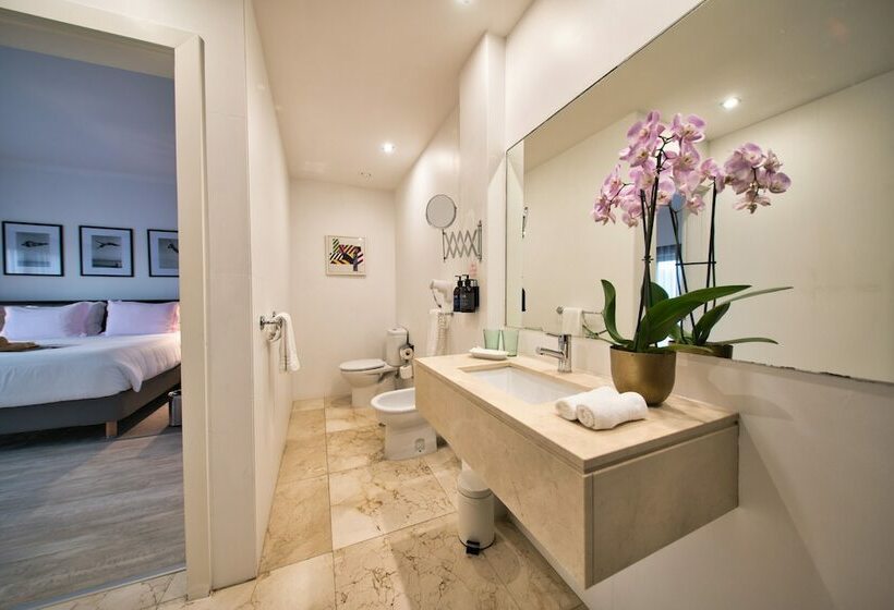 スイート, The Magnolia