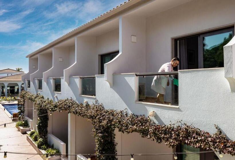 スタンダードシングルルーム, The Magnolia