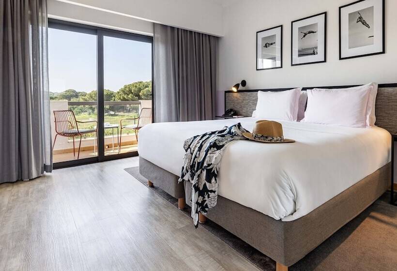 スイート, The Magnolia