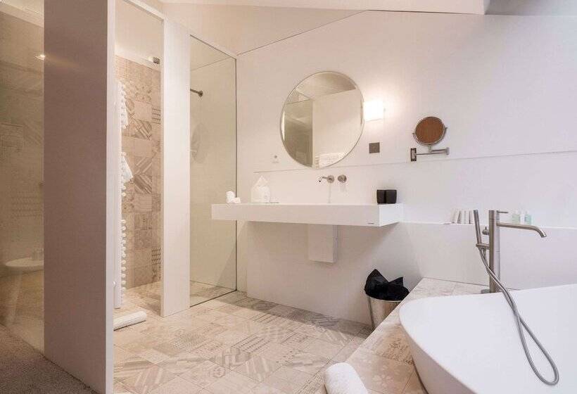 اتاق استاندارد, Yndo