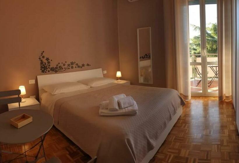 اتاق استاندارد با تراس, B&b Dei Cardinali