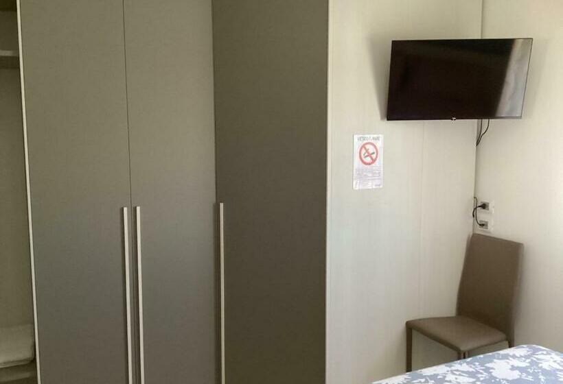Номер Стандарт, Bed And Breakfast Da Giuseppe, Camere Vicino Stabilimento Ferrari