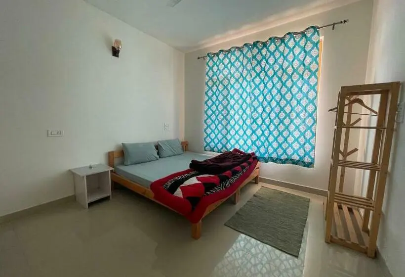 Chambre Deluxe, Bir Nest Hostel