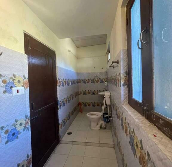 Chambre Standard, Bir Nest Hostel