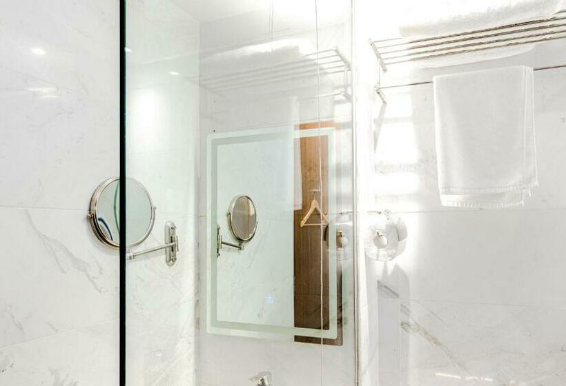 اتاق لوکس, D Nova Hotel Bugis