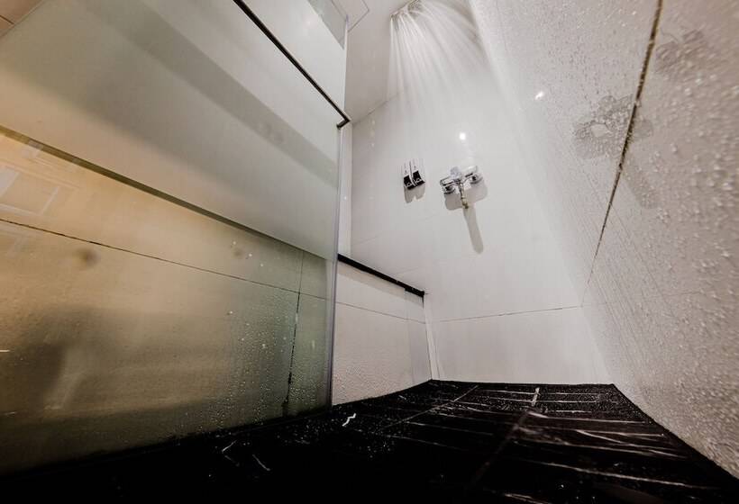 اتاق لوکس, D Nova Hotel Bugis