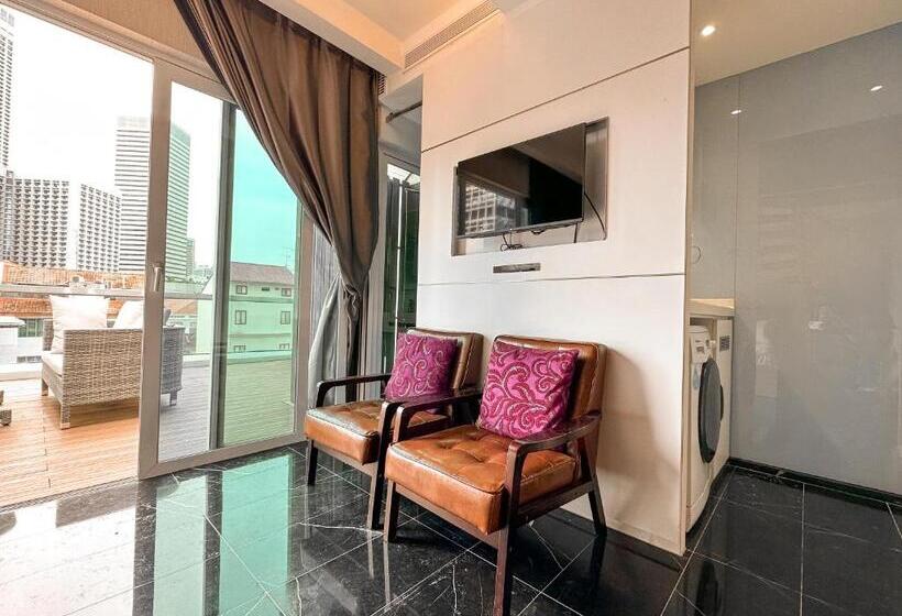 استودیو استاندارد با بالکن, D Nova Hotel Bugis