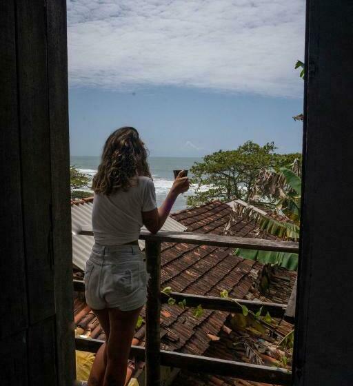 Deluxe 3-Bettzimmer mit Meerblick, Lahselva Pousada Hostel