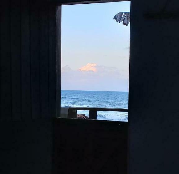 Deluxe 3-Bettzimmer mit Meerblick, Lahselva Pousada Hostel