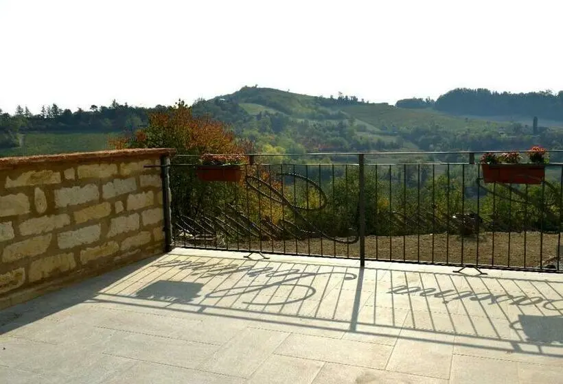 スタンダード４人部屋, B&b Cascina Sortina Country House