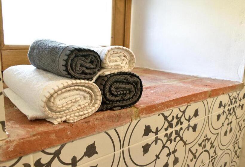 スタンダード4人部屋, B&b Cascina Sortina Country House