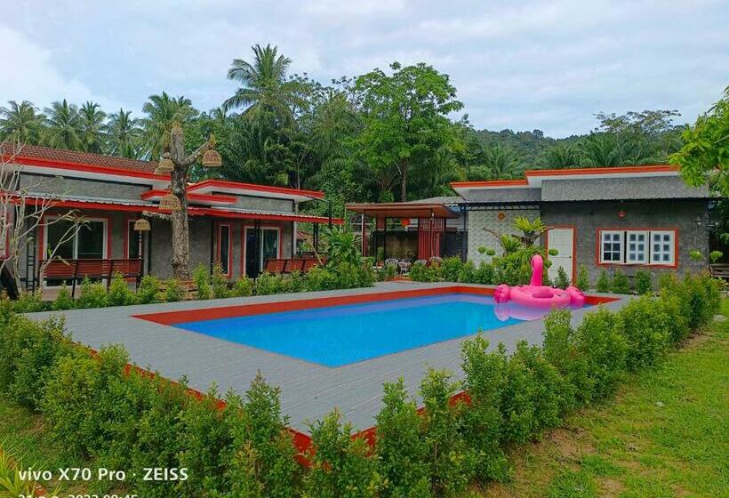 Номер Стандарт Вид на Бассейн, Da Kanda Boutique