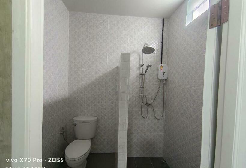 Номер Стандарт Вид на Бассейн, Da Kanda Boutique