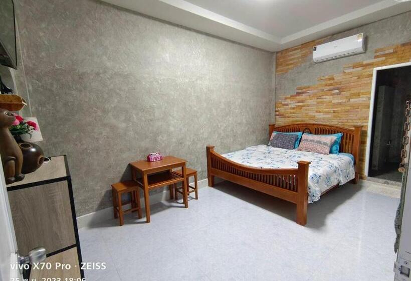 Номер Стандарт Вид на Бассейн, Da Kanda Boutique