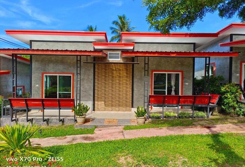 Номер Стандарт Вид на Бассейн, Da Kanda Boutique