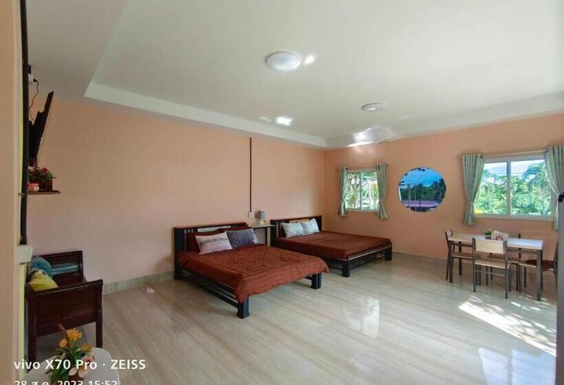 Семейный Номер, Da Kanda Boutique