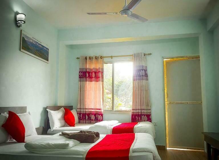 اتاق لوکس با بالکن, Elite Pokhara