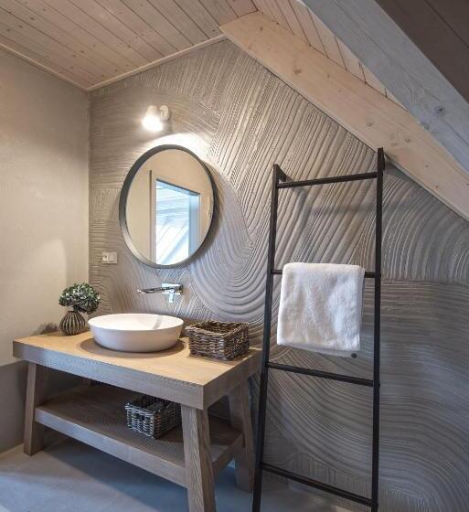 침실 1개 아파트, Usedlost U Lípy Blatiny