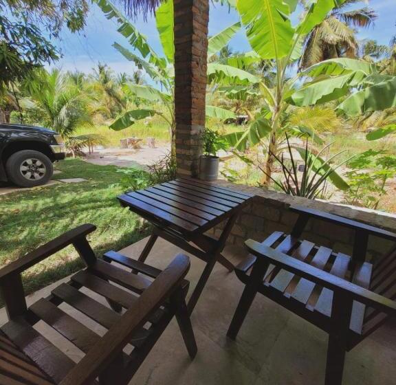 کلبه ییلاقی, Vila Coqueiro   Moitas