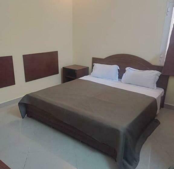 اتاق لوکس, Djibguesthouse