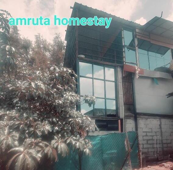 غرفة عائلية, Amruta Homestays