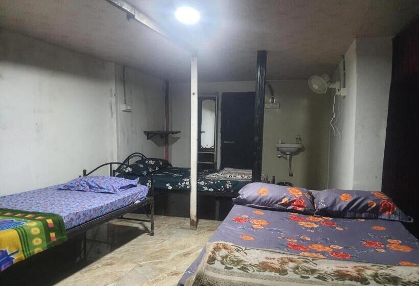 غرفة عائلية, Amruta Homestays