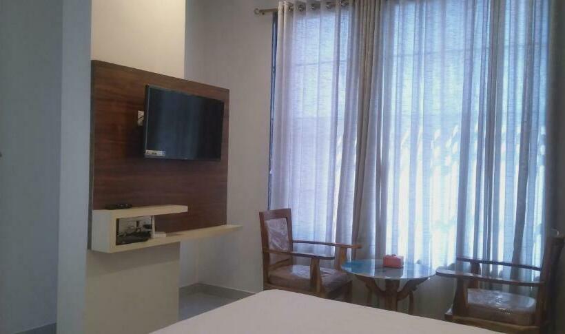 豪华房间, Success Residency