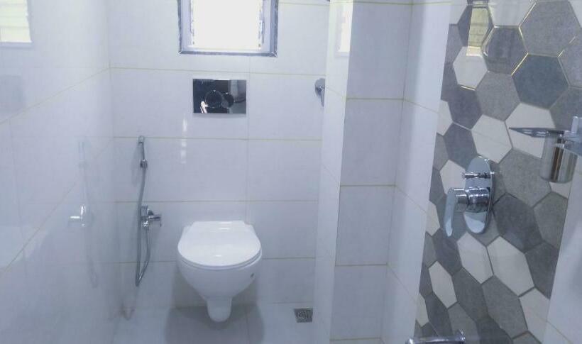 豪华房间, Success Residency