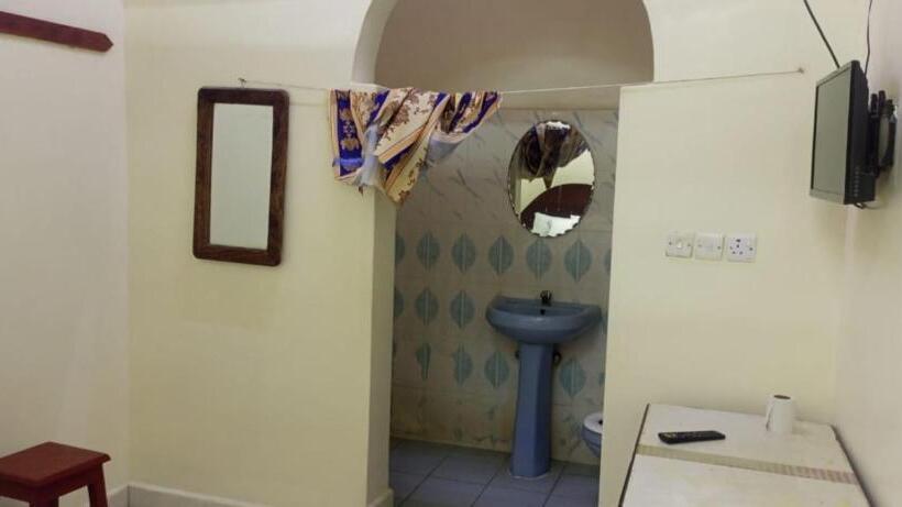 اتاق استاندارد یک نفره, New Mahrus Hotel & Rooftop Restaurant