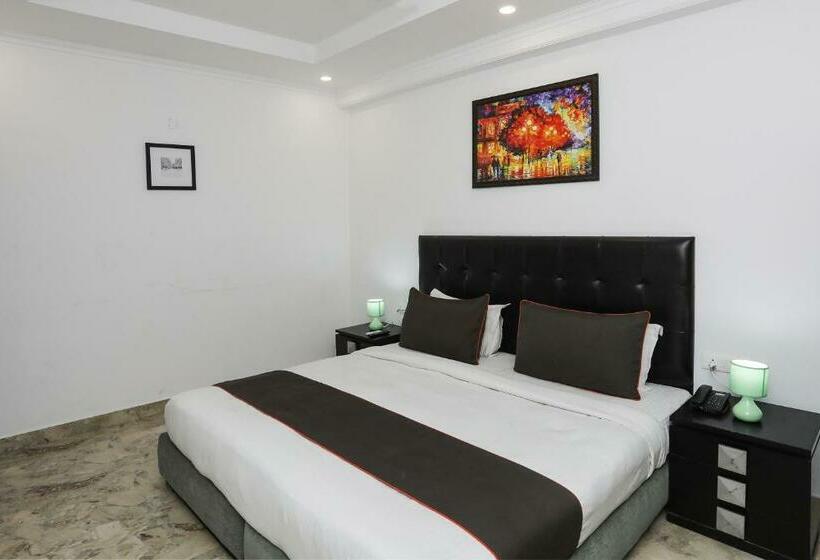 غرفة كلاسيكية ثلاثية, Collection O Hotel Residency Near Dwarka Sector 21 Metro Station
