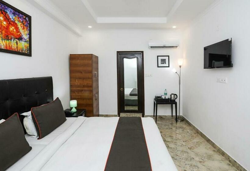 غرفة كلاسيكية ثلاثية, Collection O Hotel Residency Near Dwarka Sector 21 Metro Station