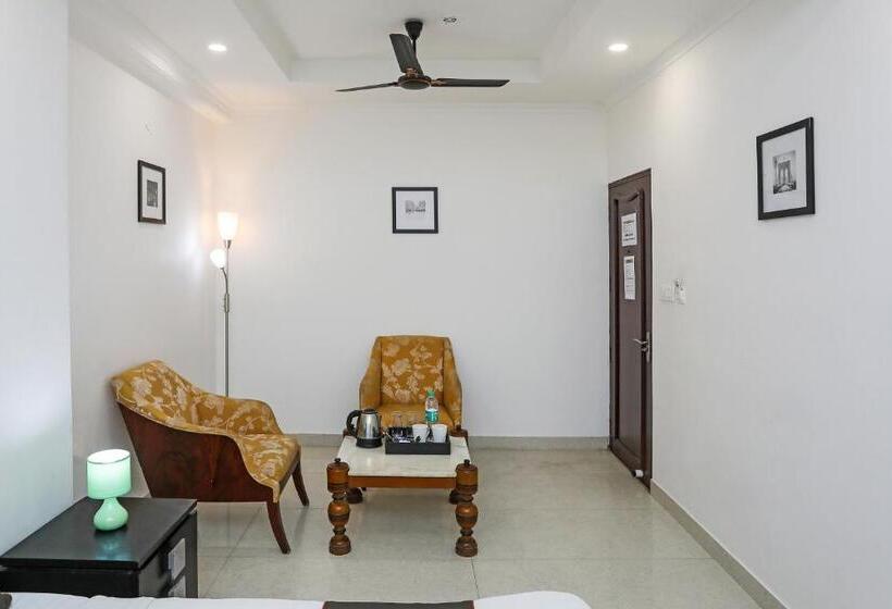 غرفة كلاسيكية ثلاثية, Collection O Hotel Residency Near Dwarka Sector 21 Metro Station