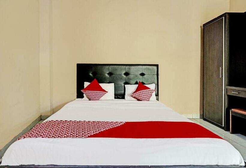 חדר דלוקס, Oyo 91873 Nugraha Kost