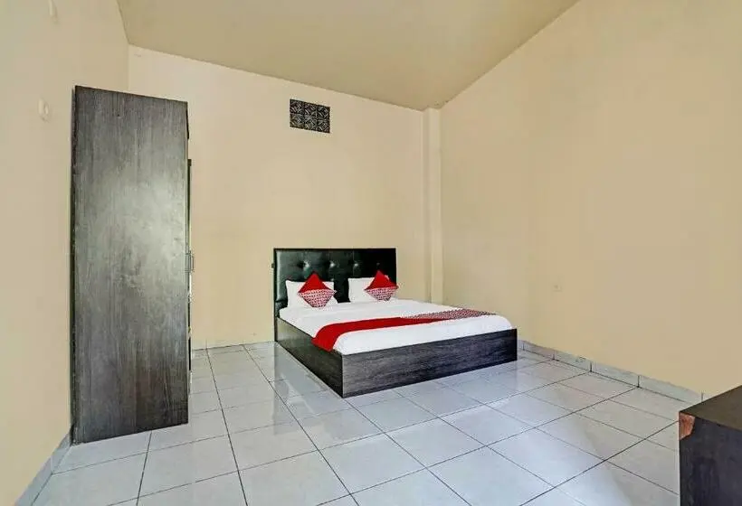 デラックスルーム, Oyo 91873 Nugraha Kost