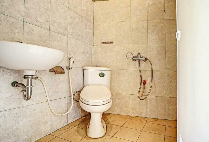 חדר דלוקס, Oyo 91873 Nugraha Kost