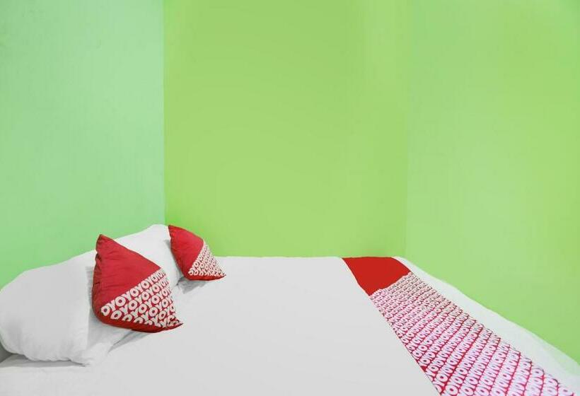 エコノミールーム, Spot On 91882 Bilqis Homestay