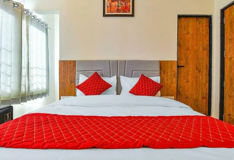 Deluxe Zimmer, Fabhotel Infinity Blue